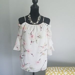 Cliche' Size Large Blouse